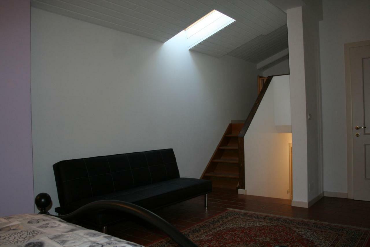 Отель Casa Di Bice Венцоне Экстерьер фото
